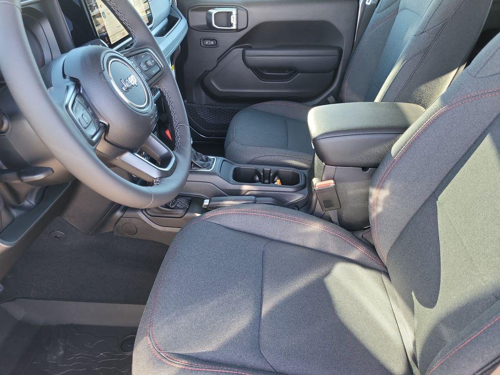 new 2026 Jeep Gladiator car, priced at $48,541