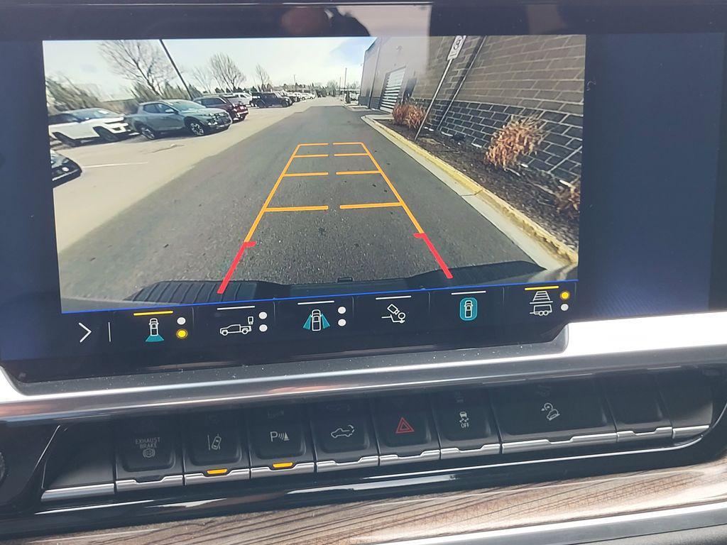 used 2025 Chevrolet Silverado 3500 car, priced at $59,862