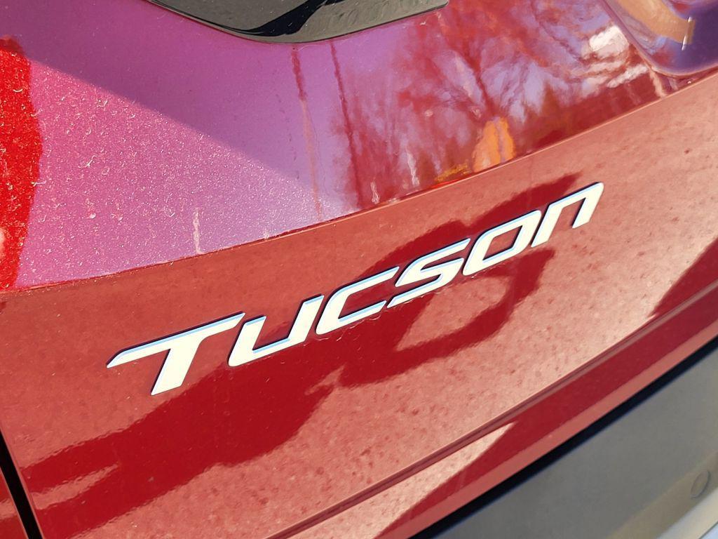 used 2025 Hyundai TUCSON Hybrid car, priced at $37,986