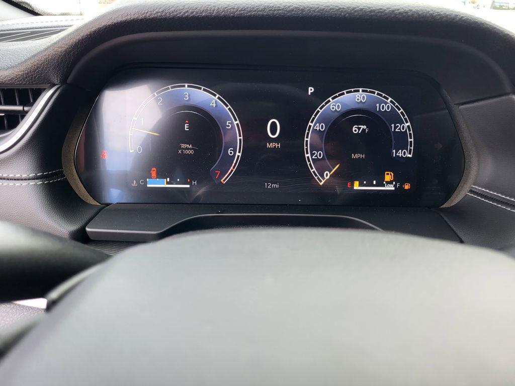 new 2026 Jeep Grand Cherokee car, priced at $43,000