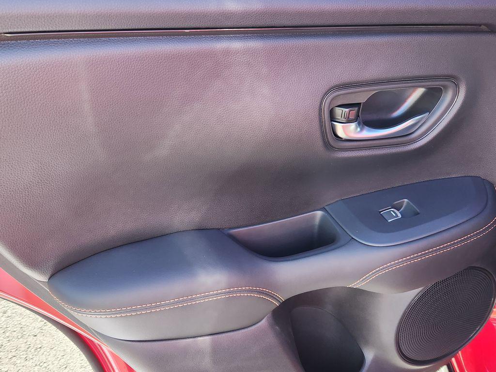 used 2025 Honda HR-V car, priced at $27,895