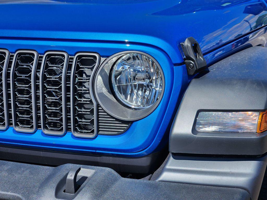 new 2026 Jeep Wrangler car, priced at $46,494