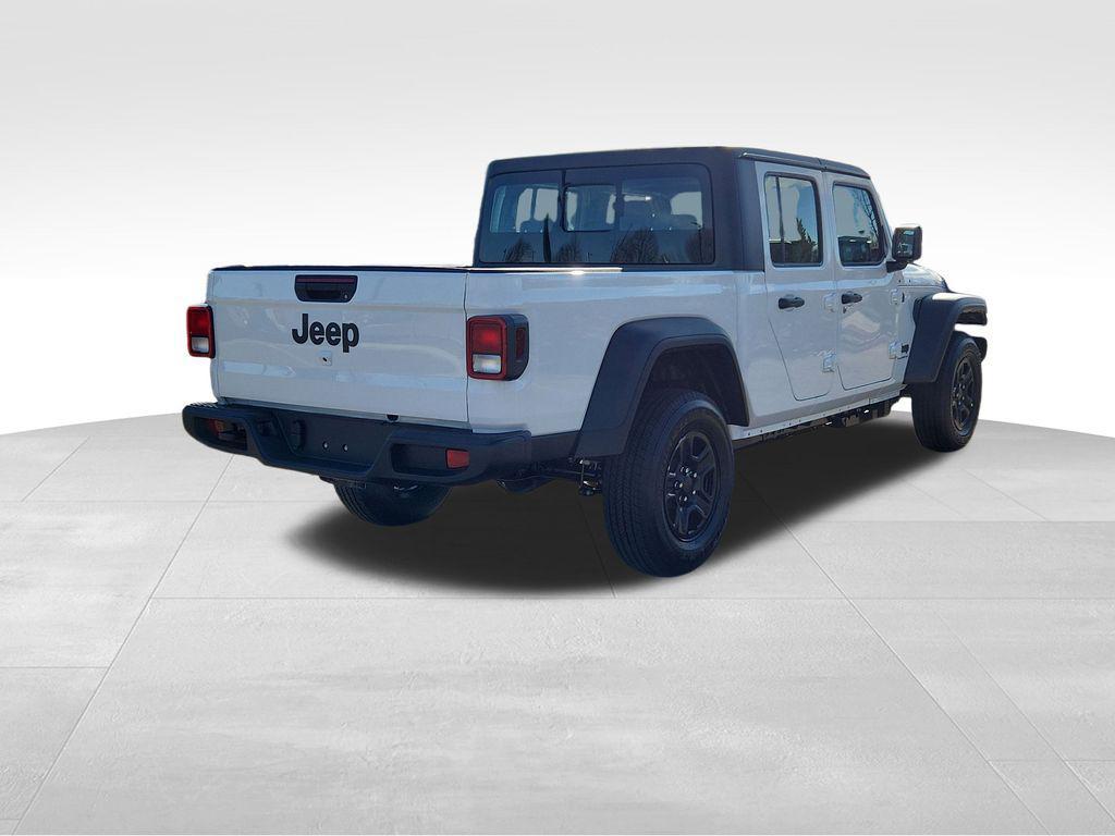 new 2026 Jeep Gladiator car, priced at $38,439