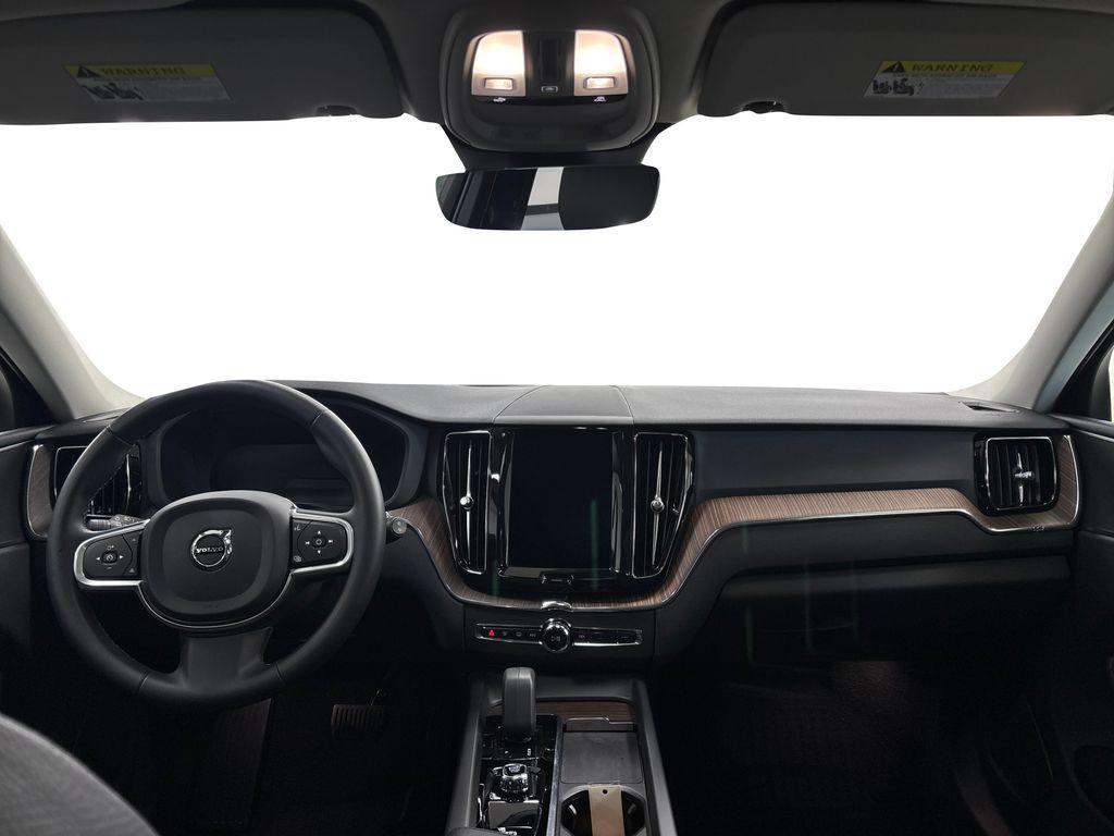 used 2022 Volvo XC60 car, priced at $29,350
