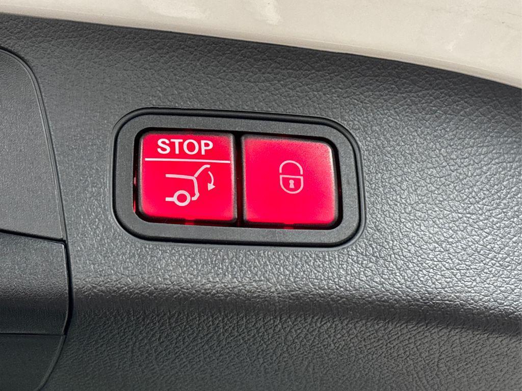 used 2023 Mercedes-Benz GLA 250 car, priced at $28,350