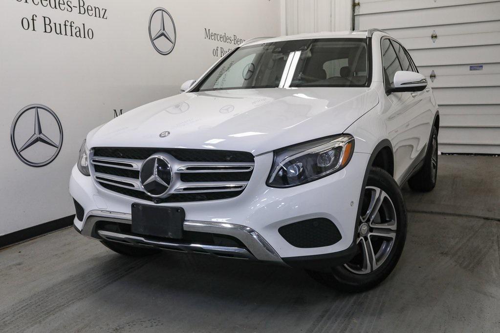 used 2017 Mercedes-Benz GLC 300 car