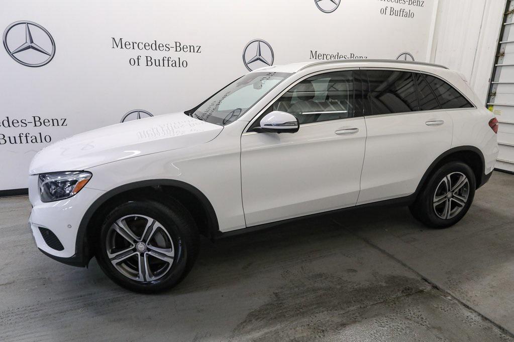 used 2017 Mercedes-Benz GLC 300 car