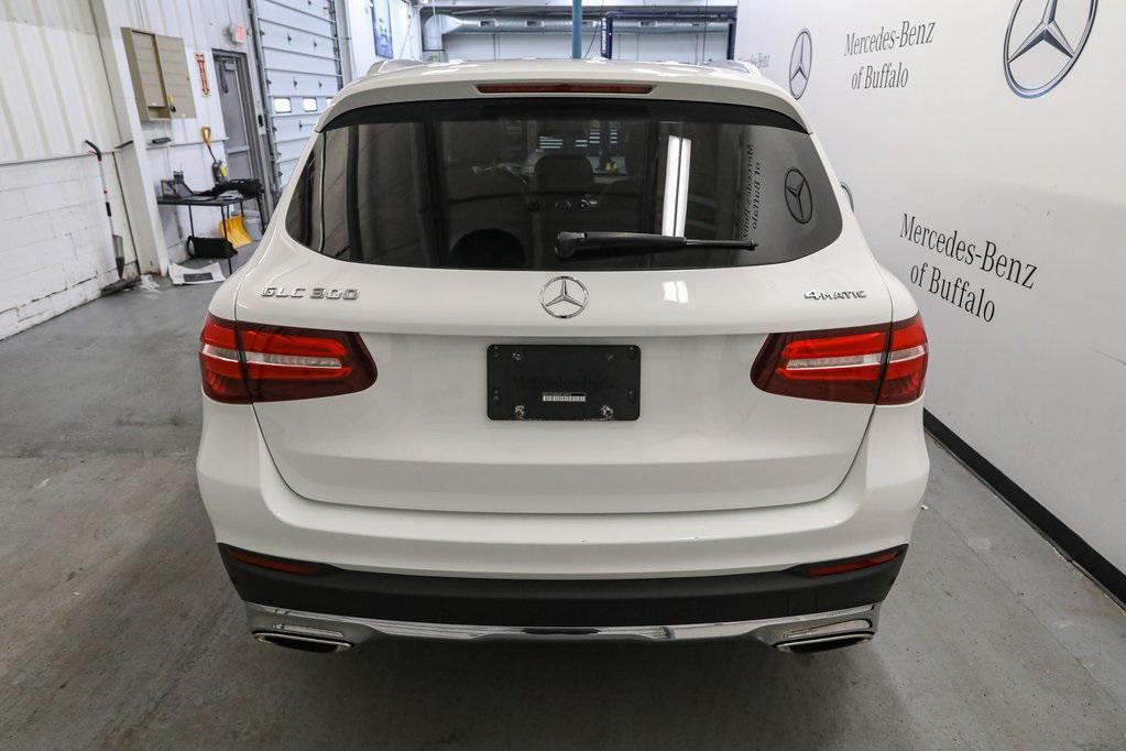used 2017 Mercedes-Benz GLC 300 car
