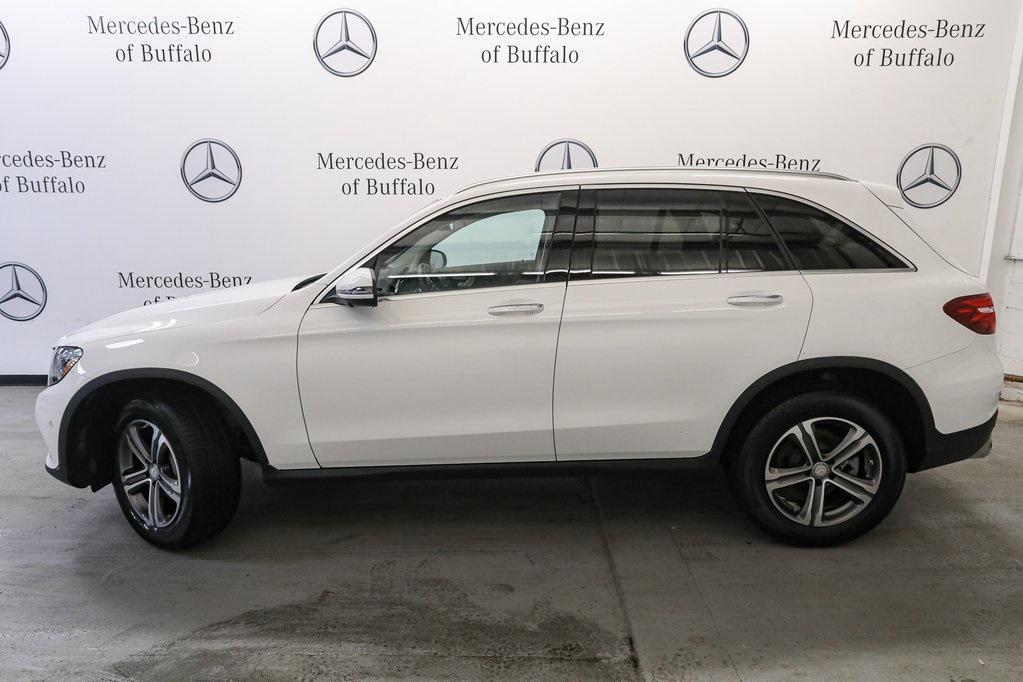 used 2017 Mercedes-Benz GLC 300 car