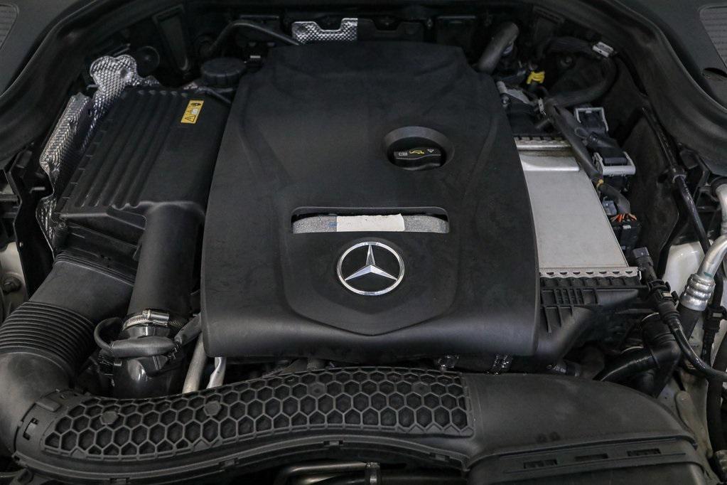 used 2017 Mercedes-Benz GLC 300 car