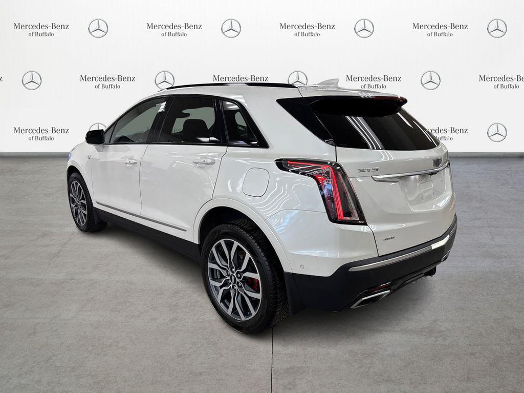 used 2022 Cadillac XT5 car, priced at $37,850