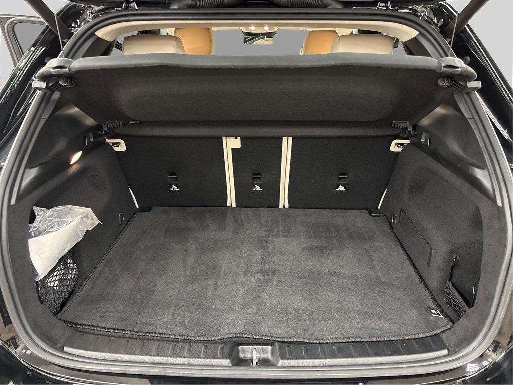 used 2022 Mercedes-Benz GLA 250 car, priced at $33,850