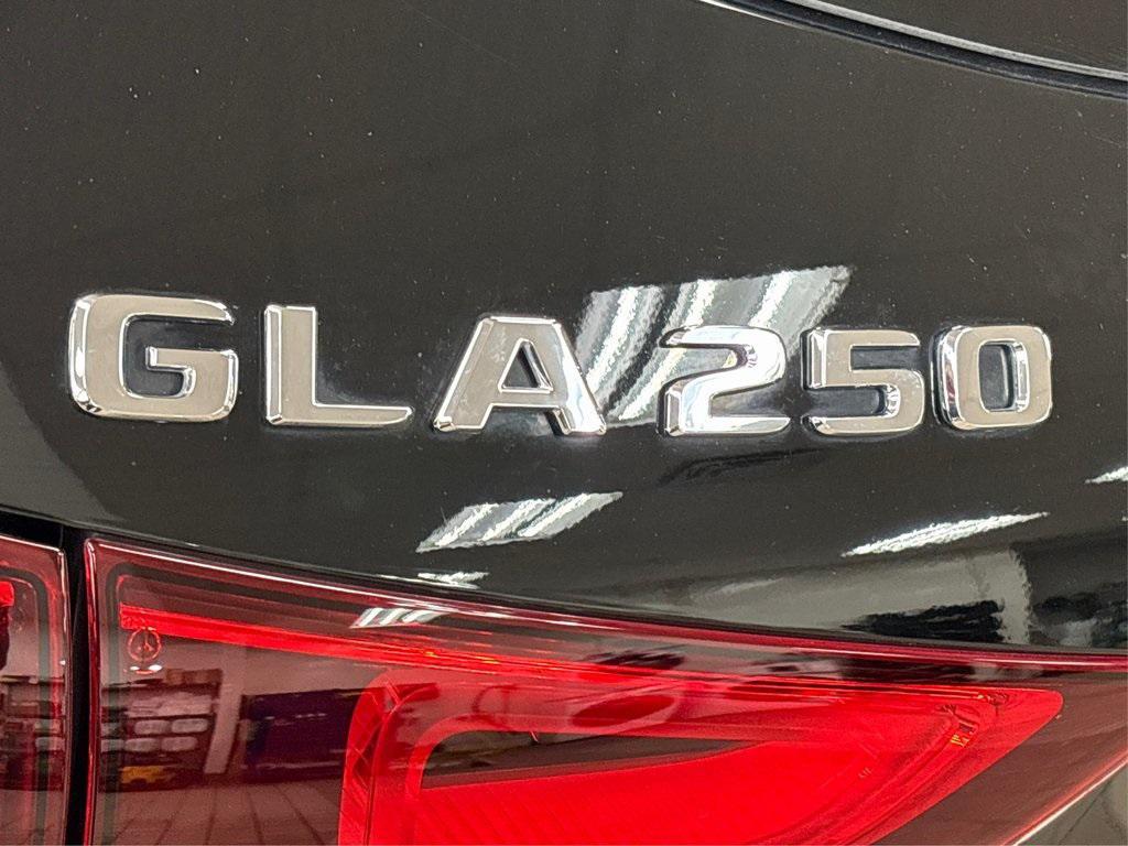used 2022 Mercedes-Benz GLA 250 car, priced at $33,850