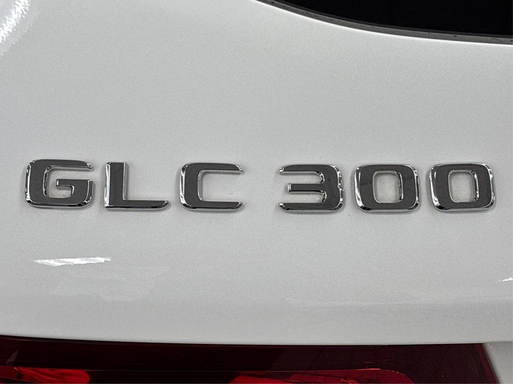 used 2019 Mercedes-Benz GLC 300 car, priced at $18,850