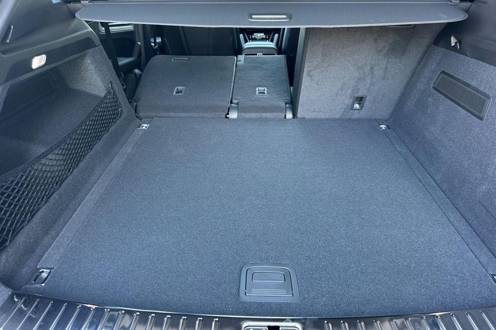 new 2026 Porsche Cayenne car, priced at $102,240