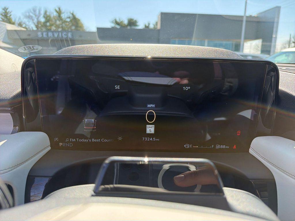 used 2025 Lincoln Aviator car, priced at $62,510