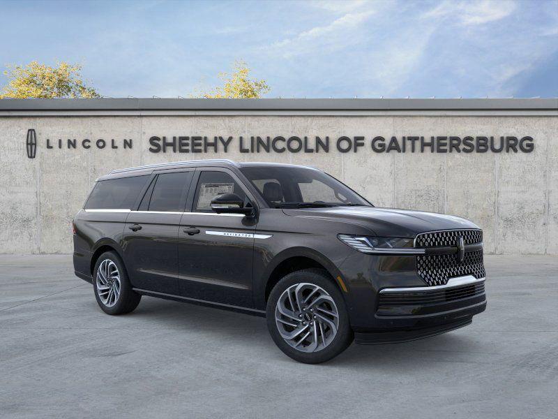 new 2025 Lincoln Navigator car, priced at $95,177