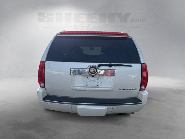 used 2013 Cadillac Escalade car, priced at $18,500