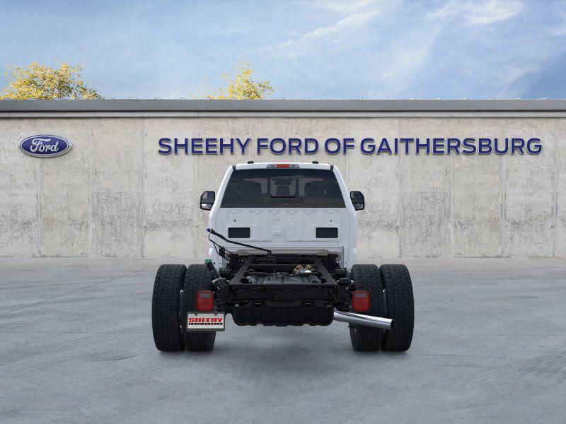 new 2025 Ford F-450 car, priced at $82,400