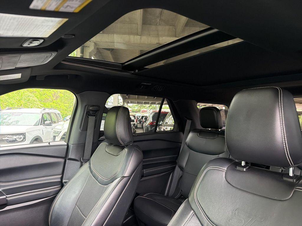 used 2020 Ford Explorer car, priced at $29,000