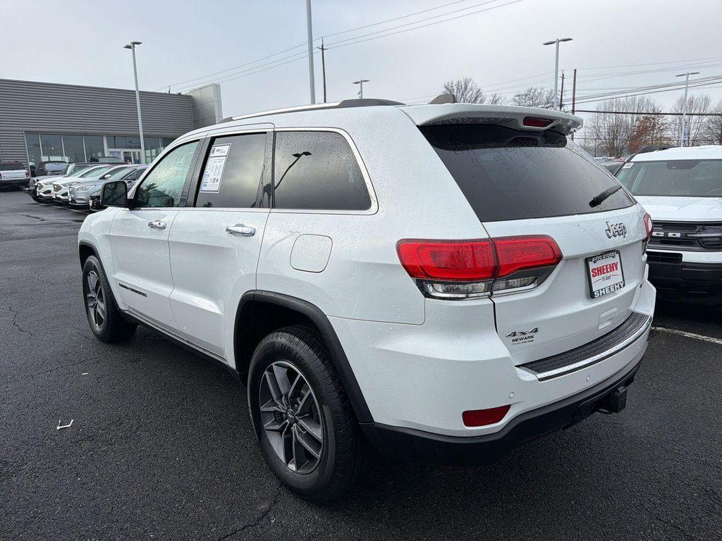 used 2017 Jeep Grand Cherokee car, priced at $12,500