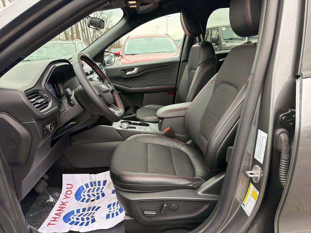 used 2025 Ford Escape car, priced at $26,500