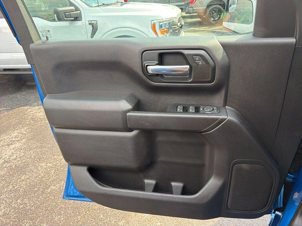 used 2023 Chevrolet Silverado 1500 car, priced at $32,420