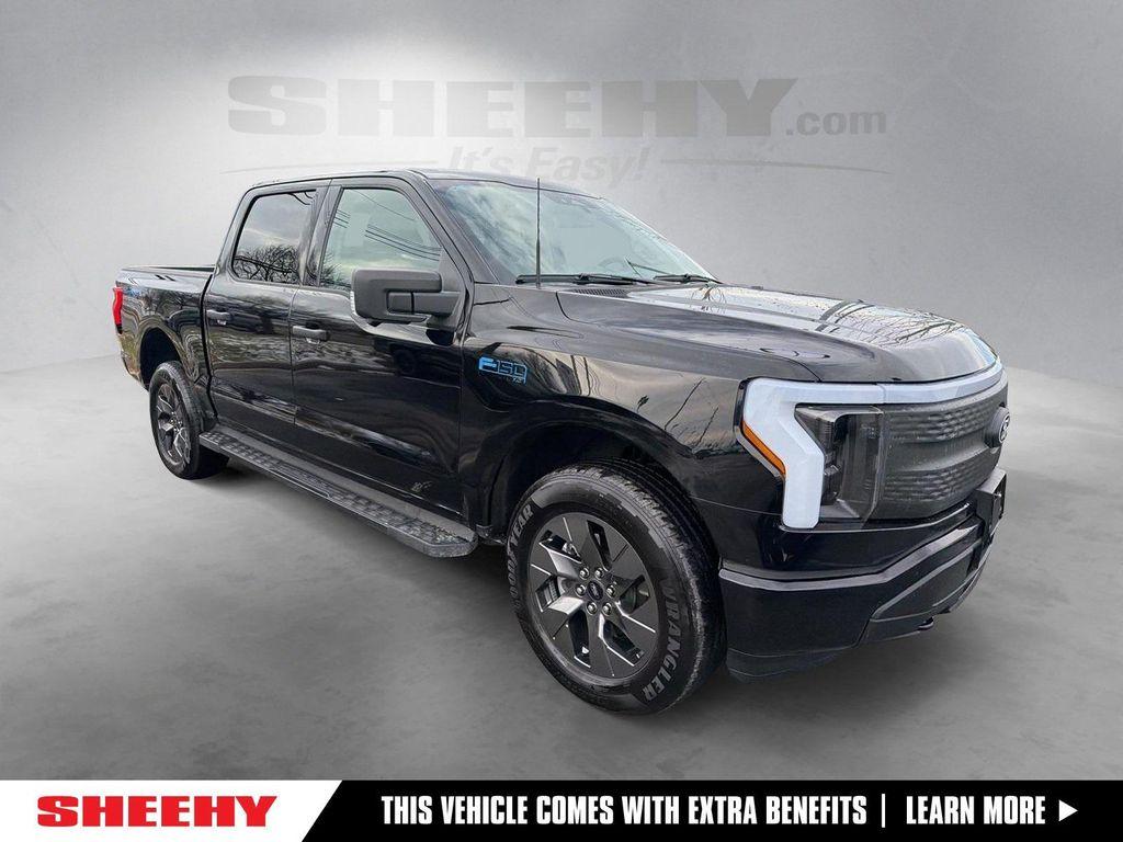 used 2024 Ford F-150 Lightning car, priced at $39,000