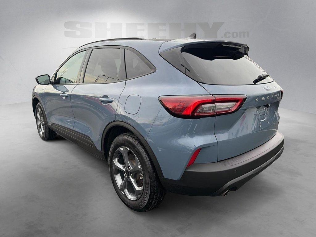 used 2025 Ford Escape car, priced at $27,500