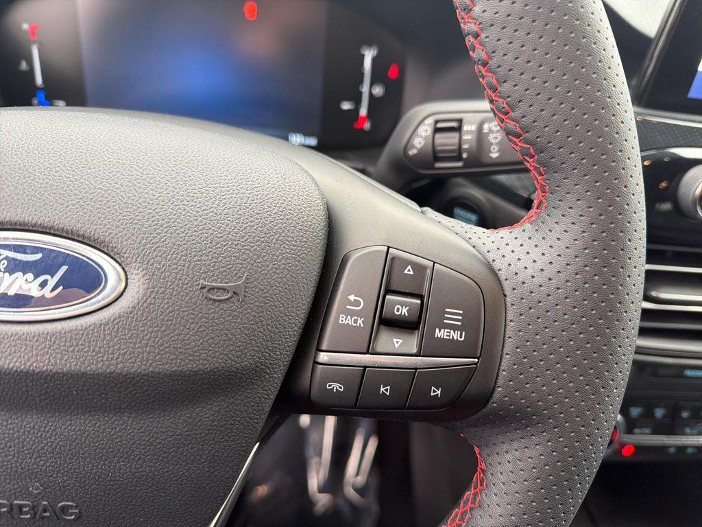 used 2025 Ford Escape car, priced at $27,500