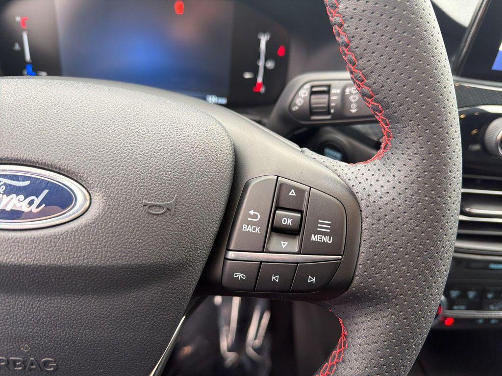 used 2025 Ford Escape car, priced at $26,599