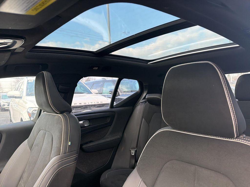 used 2022 Volvo XC40 Recharge Pure Electric car, priced at $22,998