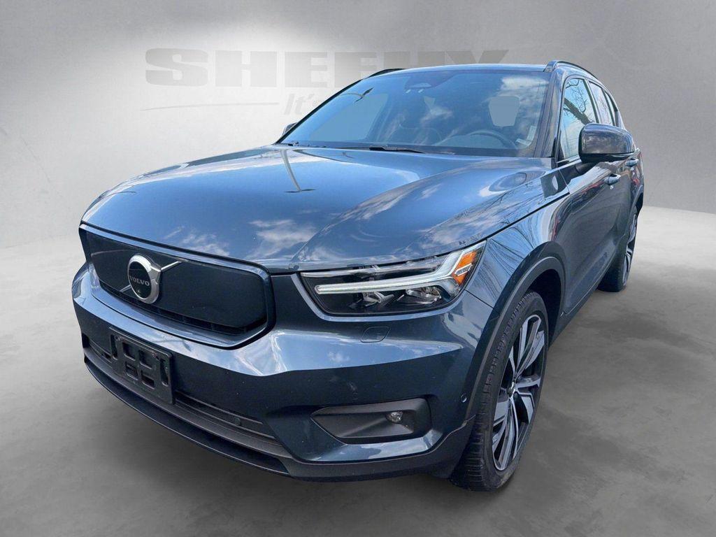 used 2022 Volvo XC40 Recharge Pure Electric car, priced at $21,155