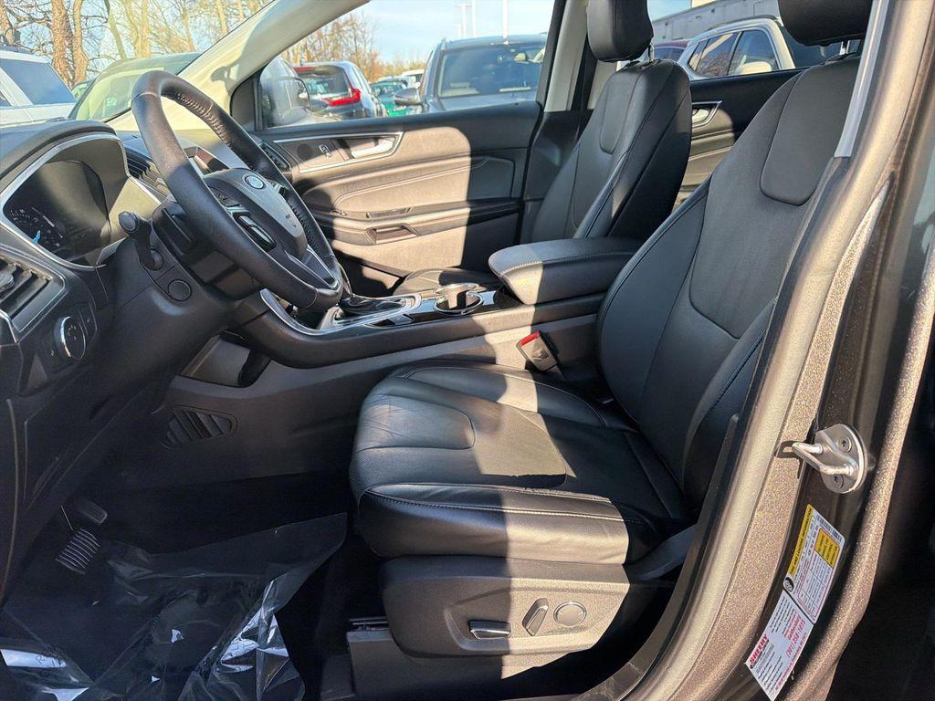 used 2018 Ford Edge car, priced at $12,995