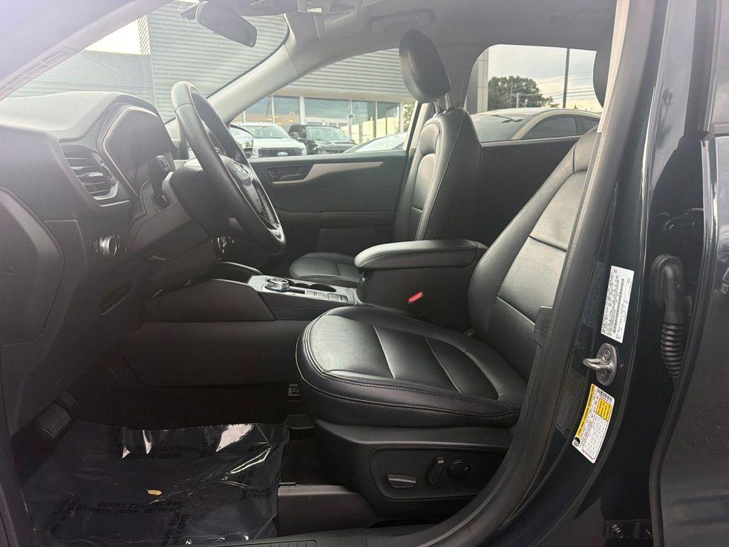 used 2022 Ford Escape car, priced at $19,793