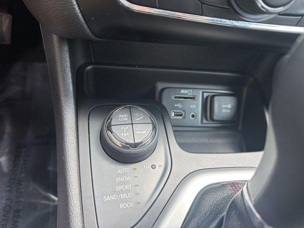 used 2017 Jeep Cherokee car, priced at $14,243