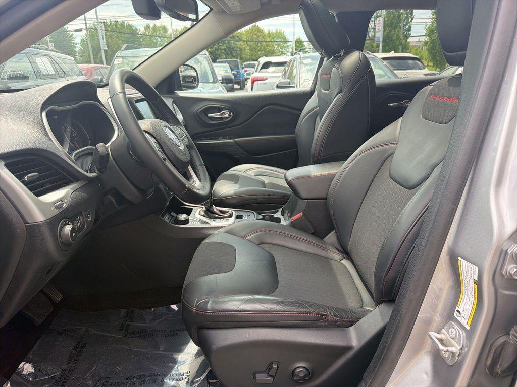 used 2017 Jeep Cherokee car, priced at $14,243