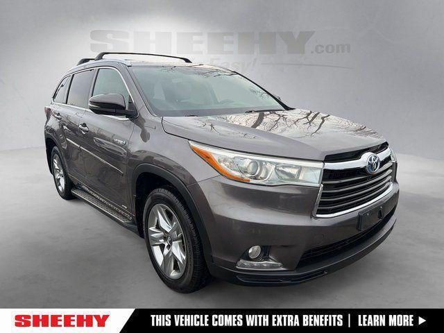 used 2016 Toyota Highlander Hybrid car, priced at $17,015