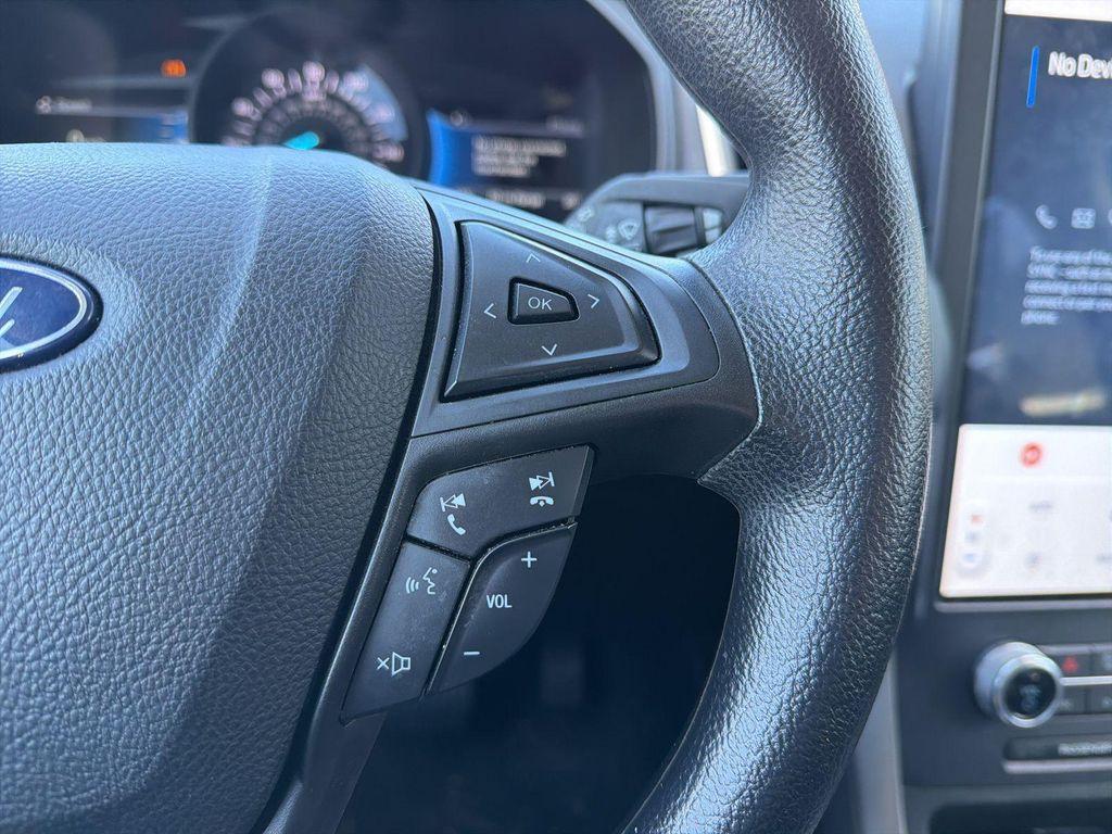 used 2022 Ford Edge car, priced at $18,000