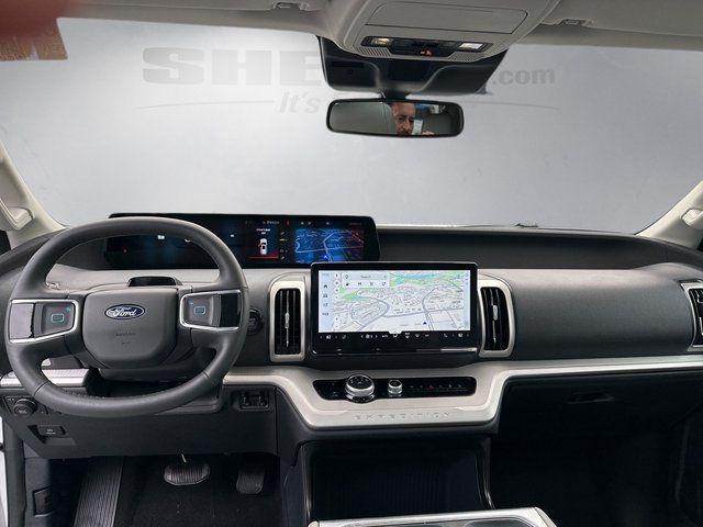 used 2025 Ford Expedition Max car, priced at $61,298