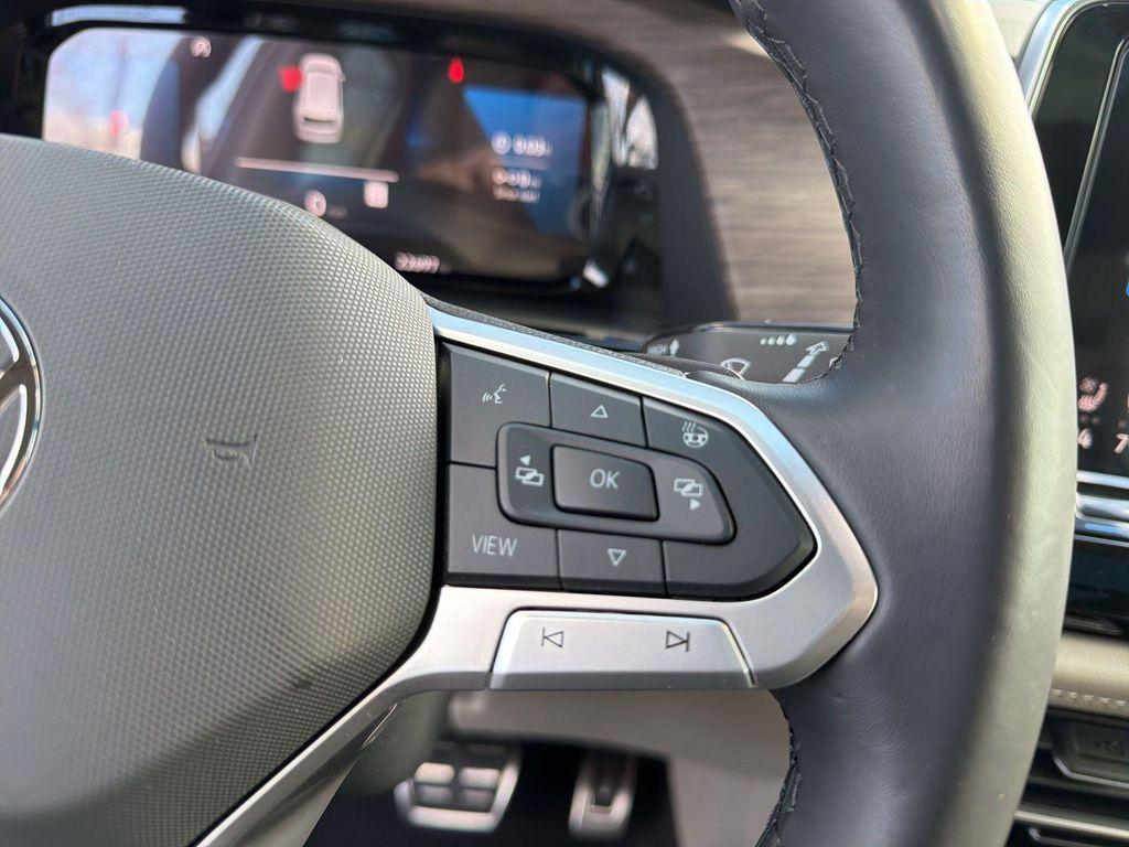 used 2024 Volkswagen Atlas car, priced at $37,737