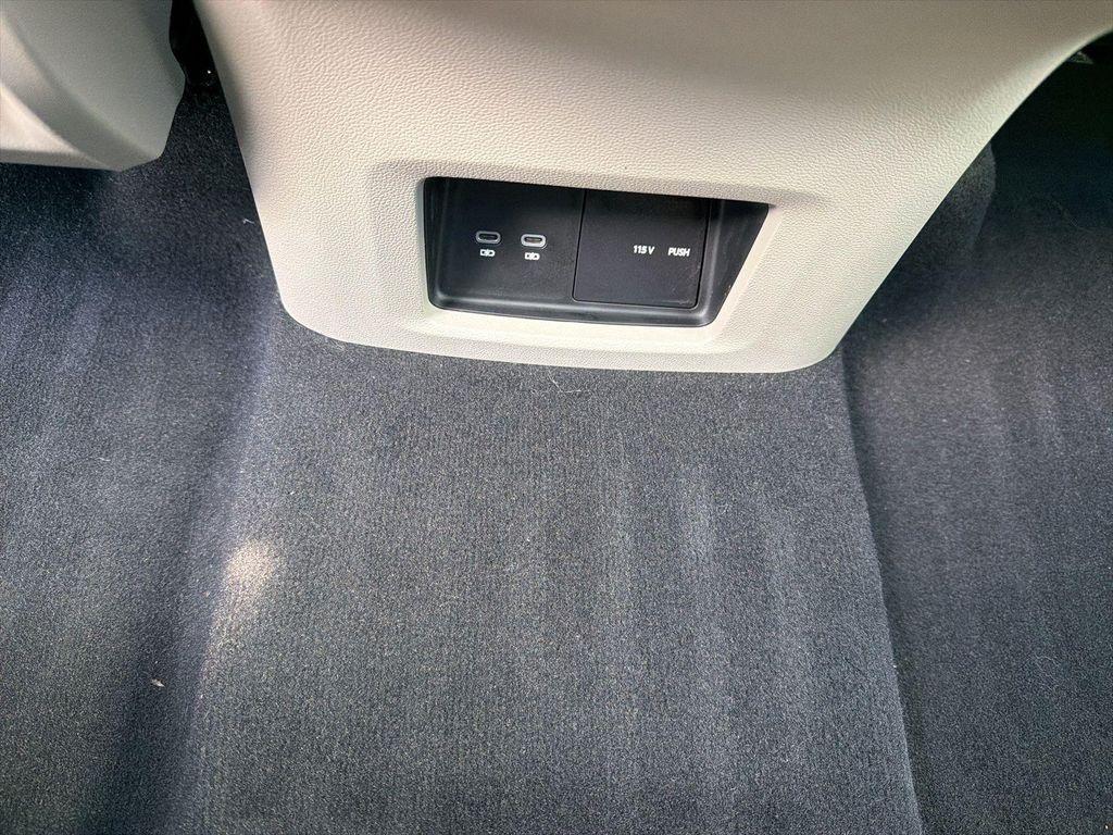 used 2024 Volkswagen Atlas car, priced at $37,737