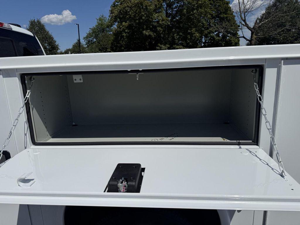 new 2025 Ford F-350 car, priced at $73,900