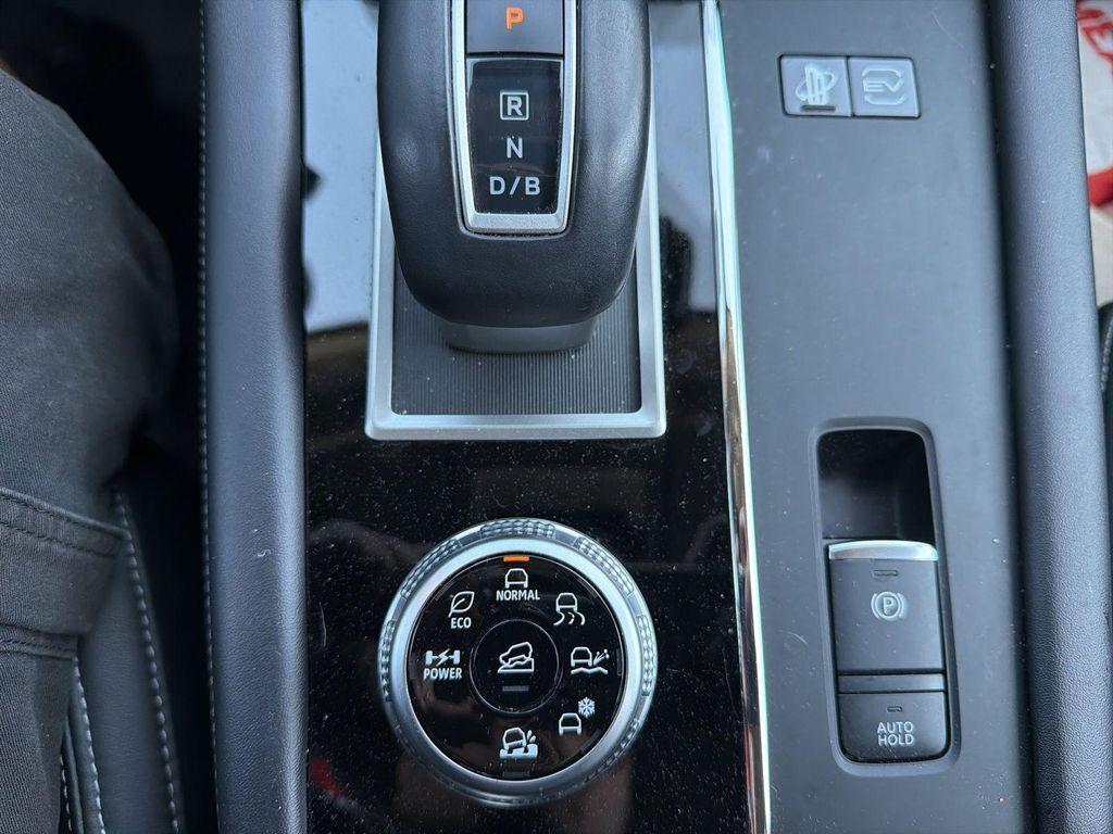 used 2023 Mitsubishi Outlander car, priced at $26,298