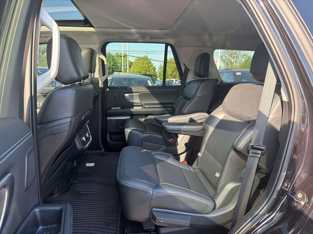 used 2025 Ford Expedition car, priced at $74,793