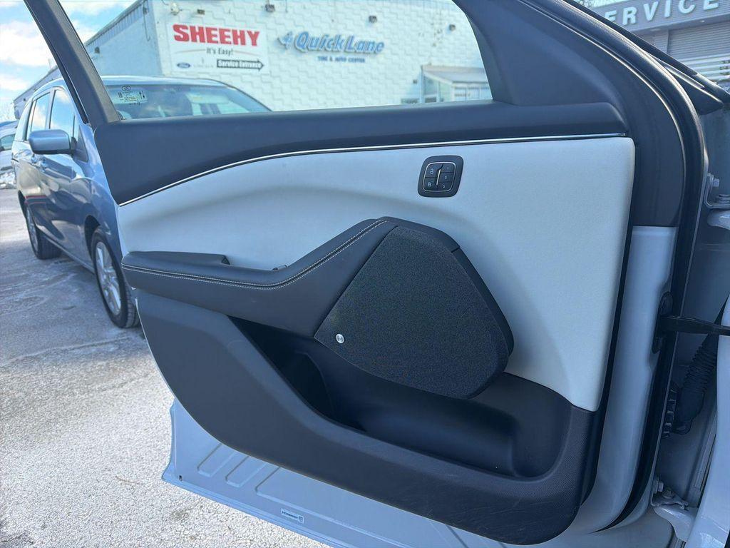 used 2021 Ford Mustang Mach-E car, priced at $22,995