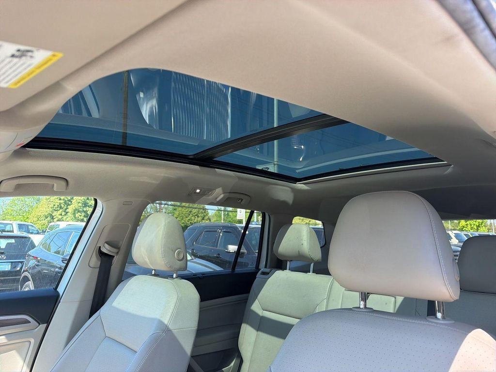 used 2021 Volkswagen Atlas car, priced at $18,000