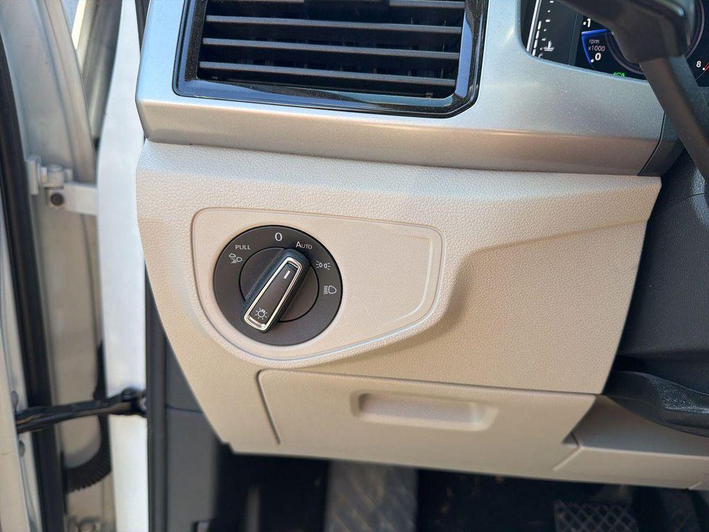 used 2021 Volkswagen Atlas car, priced at $18,000