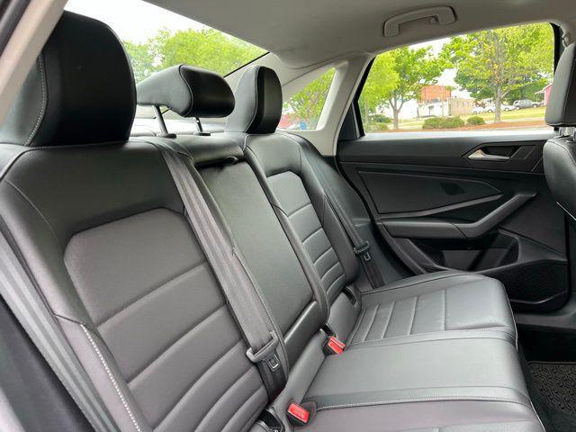 used 2021 Volkswagen Jetta car, priced at $12,475