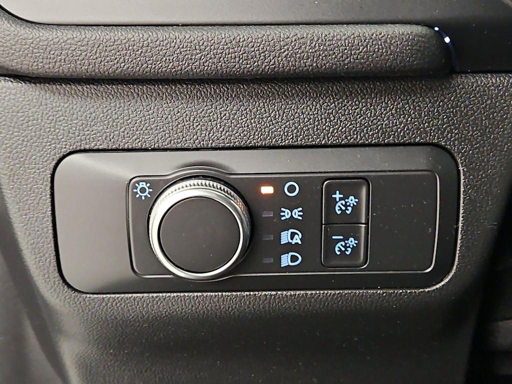 used 2022 Ford Escape car, priced at $17,998